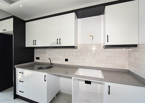 Пентхаус з видом на море в районі Конакли