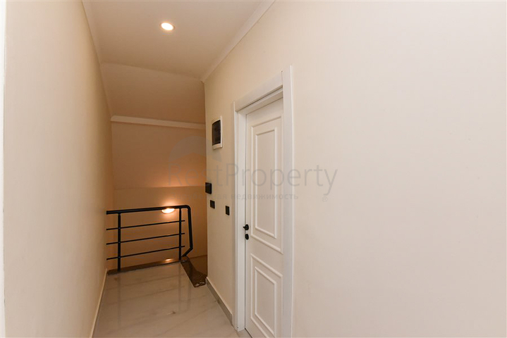 Оренда пентхауса біля моря район пляжу Клеопатра