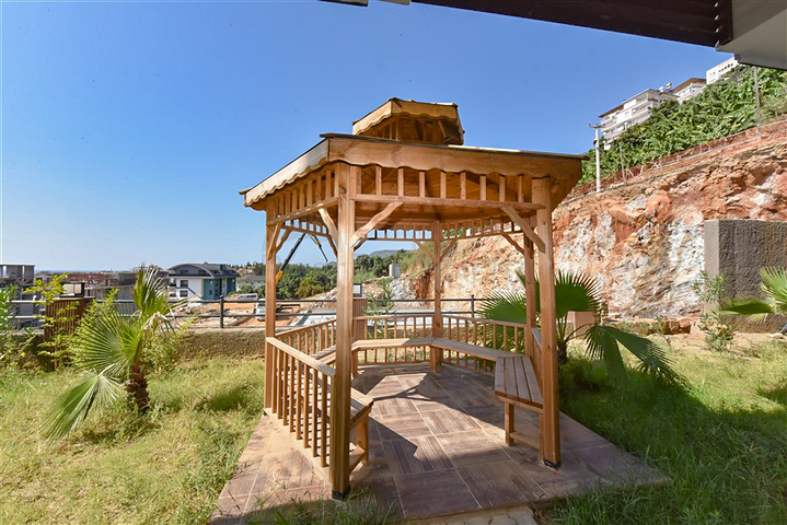 Оренда пентхауса біля моря район пляжу Клеопатра