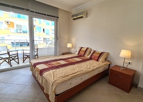 Пентхаус 4 + 1 з видом на море в самому центрі Аланії