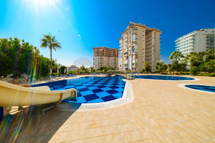 Пентхаус 4 + 1 з видом на море в Джікджіллі