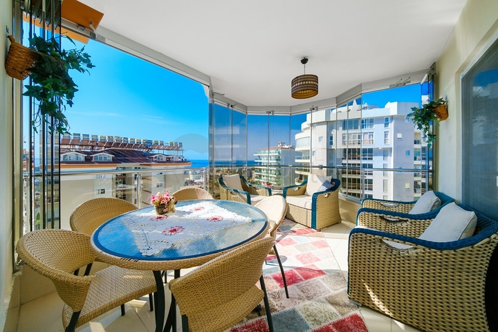 Пентхаус 4 + 1 з видом на море в Джікджіллі