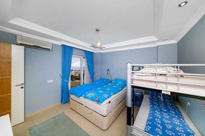 Пентхаус 4 + 1 з видом на море в Джікджіллі