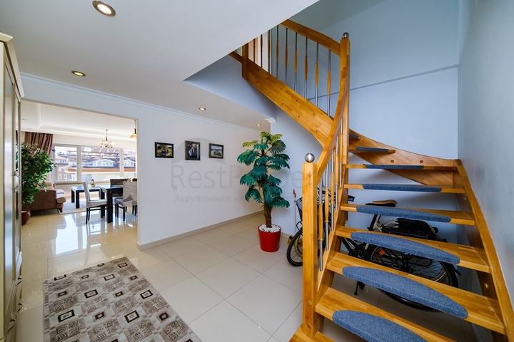 Пентхаус 4 + 1 з видом на море в Джікджіллі