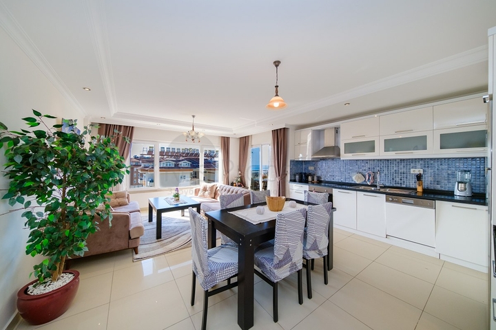 Пентхаус 4 + 1 з видом на море в Джікджіллі