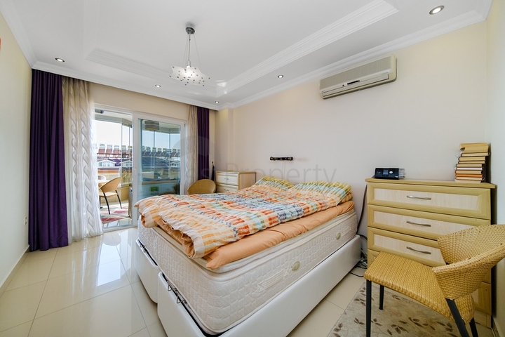 Пентхаус 4 + 1 з видом на море в Джікджіллі