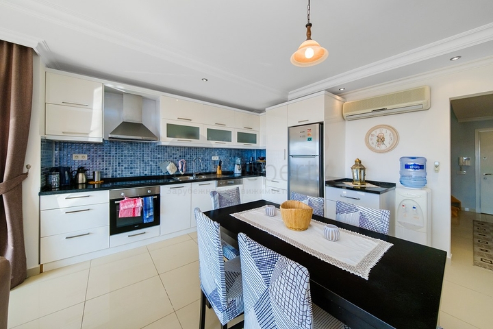 Пентхаус 4 + 1 з видом на море в Джікджіллі