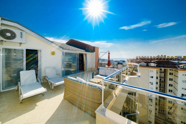 Пентхаус 4 + 1 з видом на море в Джікджіллі