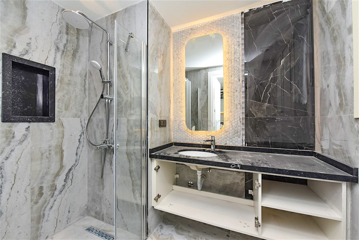 Двокімнатна квартира в новому комплексі