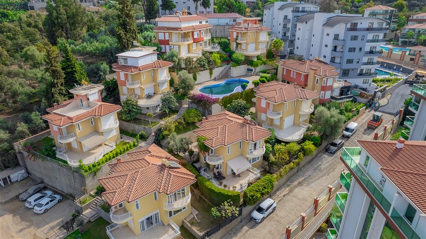 Вілла 4+1 в районі Каргиджак