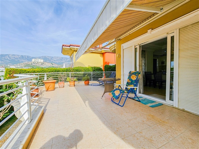 Вілла 4+1 в районі Каргиджак