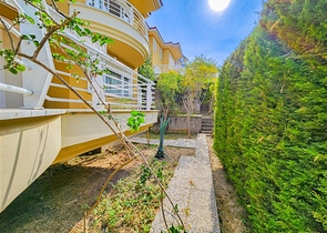 Вілла 4+1 в районі Каргиджак