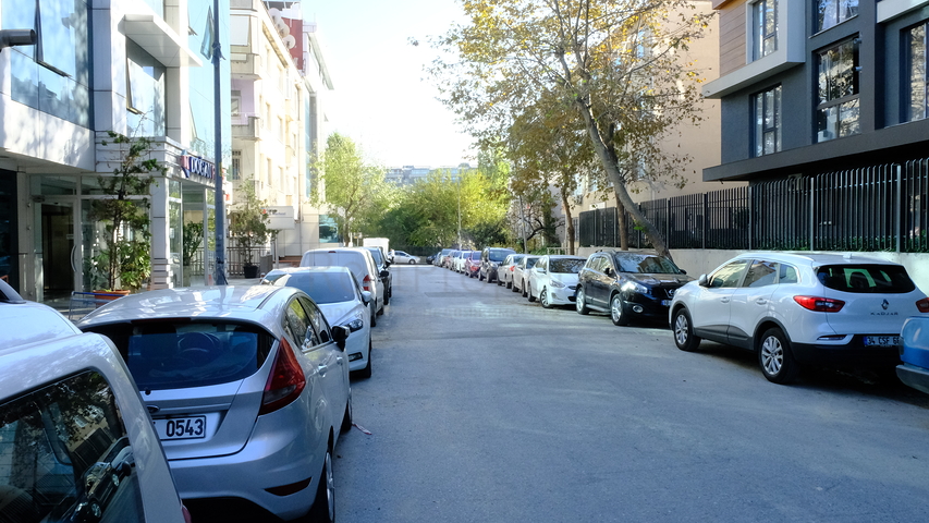 Квартира 2 + 1 в новому ЖК в 2х хвилинах від метро.