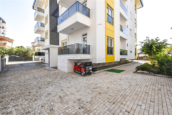 Квартира 1 + 1 в затишному комплексі в районі Авсаллар