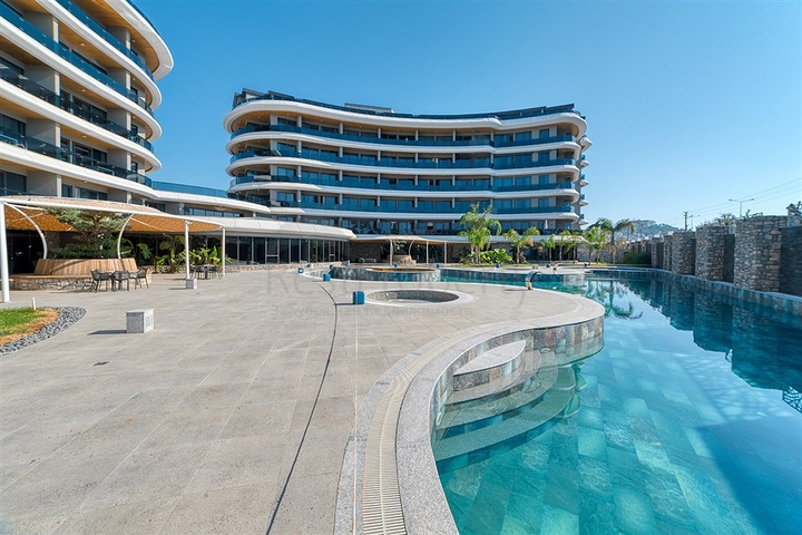 Садовий дуплекс 2 + 1 на першій береговій лінії в Каргиджаку