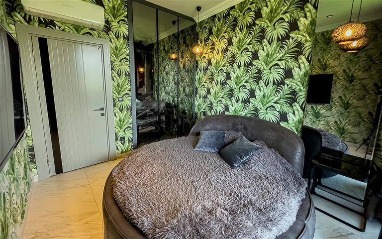 Садовий дуплекс 2 + 1 на першій береговій лінії в Каргиджаку