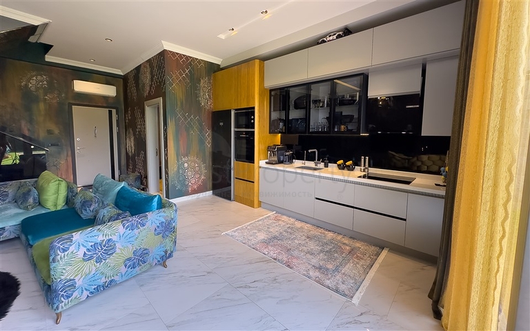 Садовий дуплекс 2 + 1 на першій береговій лінії в Каргиджаку