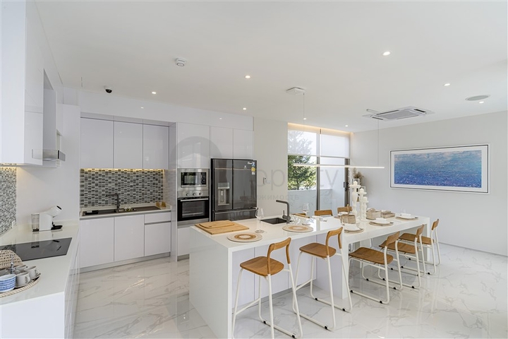 Комплекс вілл в районі Бангтао