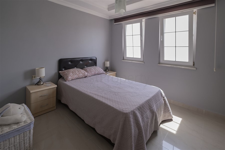 Затишна квартира 2+1 в районі Конакли 