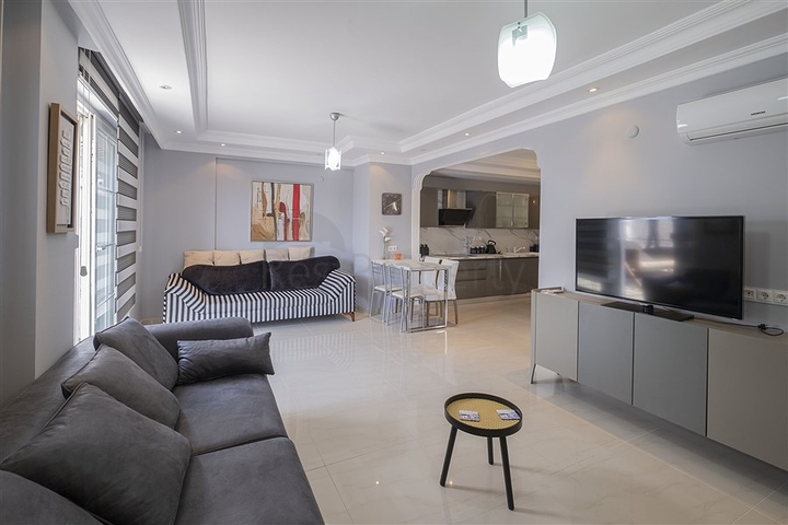 Затишна квартира 2+1 в районі Конакли 