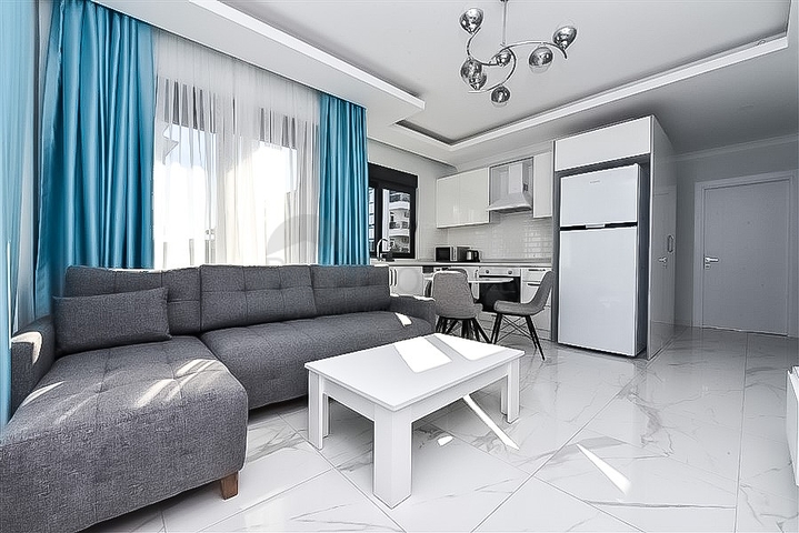 Світла мебелированная квартира в пішій доступності від моря