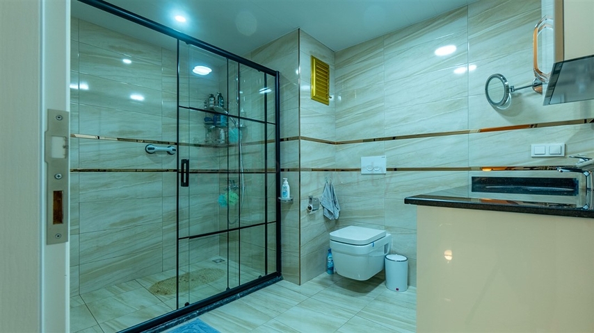 Пентхаус 2 + 1 біля пляжу Клеопатра