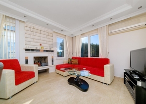 Пентхаус 3 + 1 з панорамними видами на море в районі Конакли