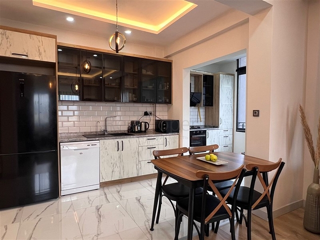 Квартира 2 + 1 в новому комплексі в районі Тедже в 400 метрах від моря