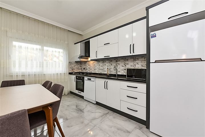 Продаж квартири 2 + 1 в районі Демірташ за привабливою ціною 