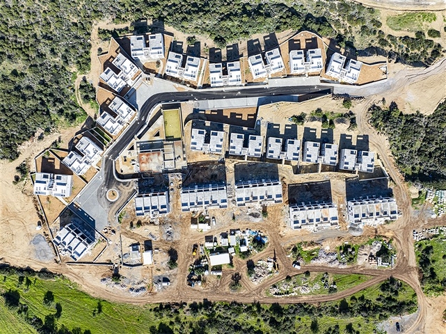 Апартаменти 2 + 1 зі своєю терасою в 100 метрах від моря