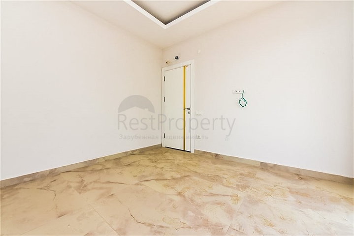 Квартира 2 + 1 зі своїм садом в Кестелі