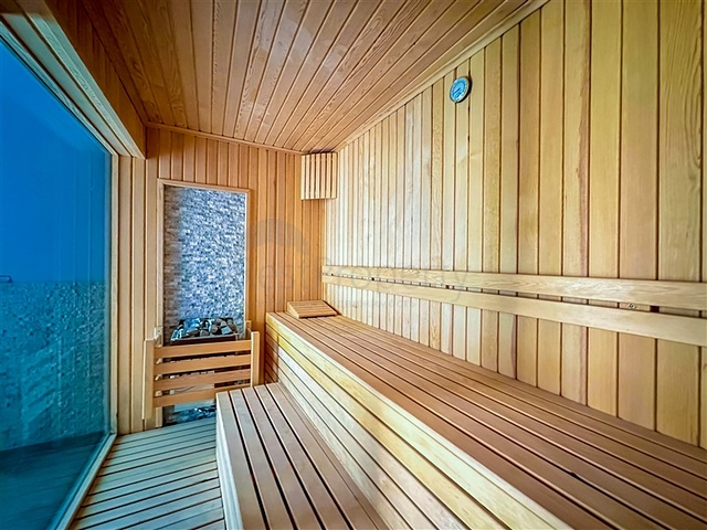 Квартира 2 + 1 зі своїм садом в Кестелі