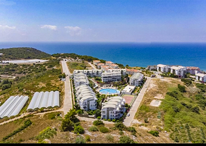 Просторий пентхаус плануванням 3 + 1 в районі Конакли. 