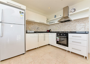 Просторий пентхаус плануванням 3 + 1 в районі Конакли. 