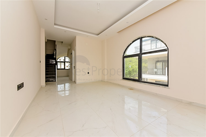 Пентхаус 2 + 1 в районі Оба