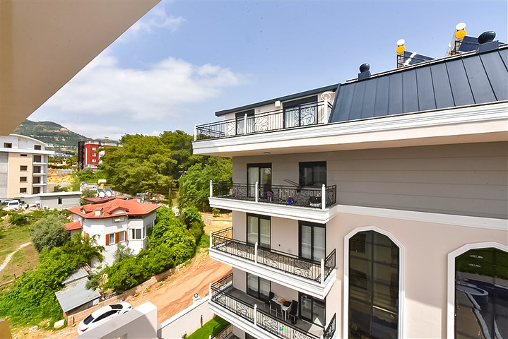 Пентхаус 2 + 1 в районі Оба