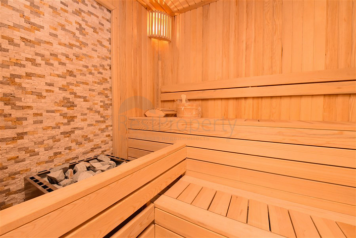 Розкішний Пентхаус на першій береговій лінії в Оба