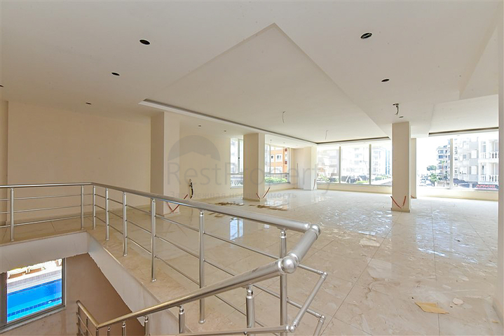 Комерційне приміщення в районі Оба