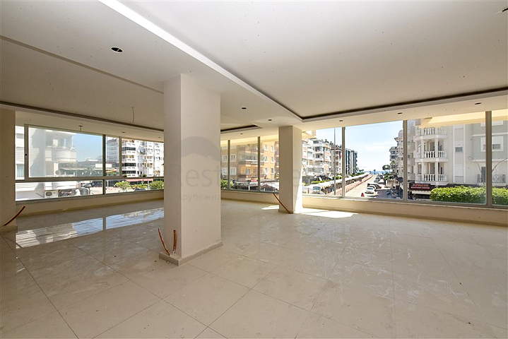 Комерційне приміщення в районі Оба