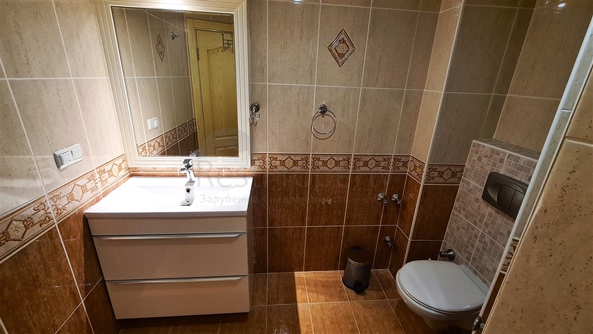 Квартира 1 + 1 великої площі в центрі Аланії