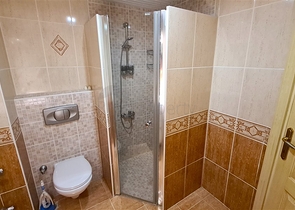 Квартира 1 + 1 великої площі в центрі Аланії