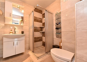 Квартира 1 + 1 в районі Тосмур