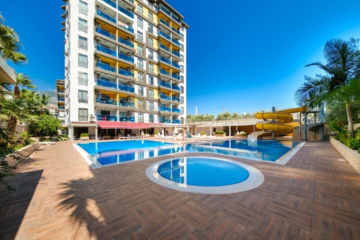 Затишна квартира в 800 метрах від пляжу Клеопатра