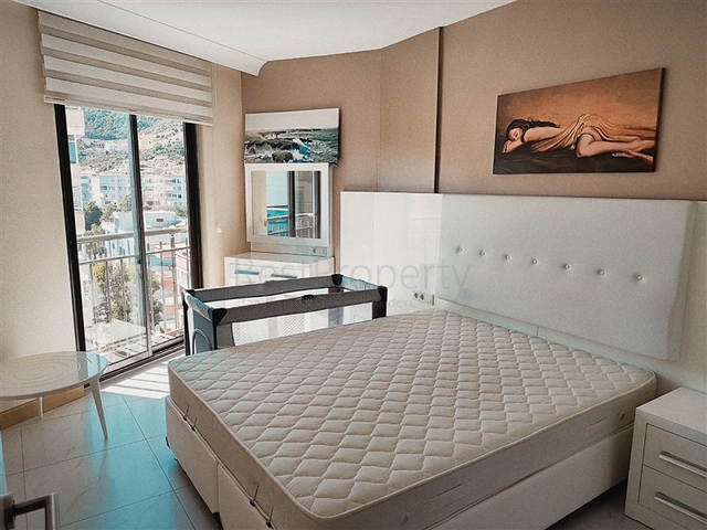 Затишна квартира в 800 метрах від пляжу Клеопатра