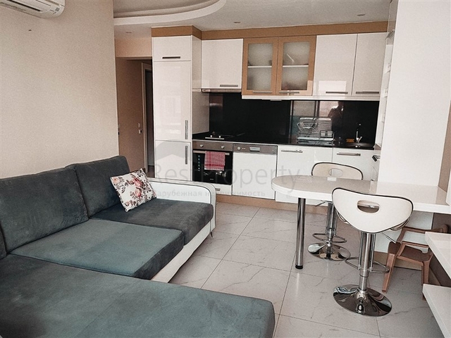 Затишна квартира в 800 метрах від пляжу Клеопатра