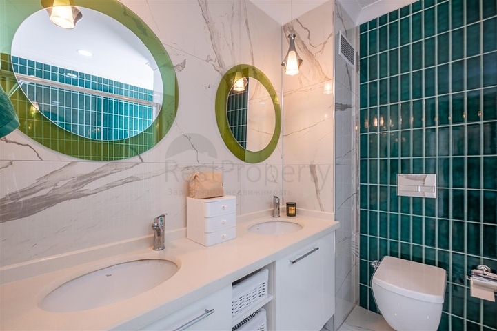 Ідеальний будинок біля моря: ексклюзивна вілла в популярному районі Оби