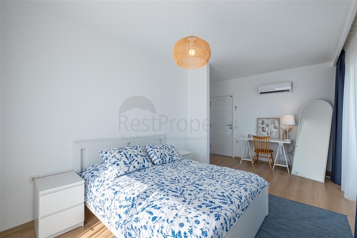 Ідеальний будинок біля моря: ексклюзивна вілла в популярному районі Оби