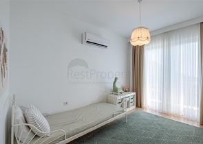 Ідеальний будинок біля моря: ексклюзивна вілла в популярному районі Оби