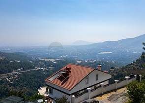 Ідеальний будинок біля моря: ексклюзивна вілла в популярному районі Оби