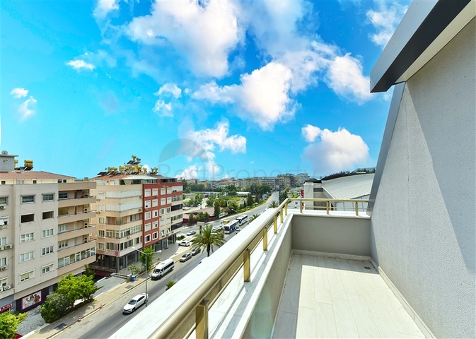 Квартира 3+1 в районі пляжу Клеопатра в 600 м від моря